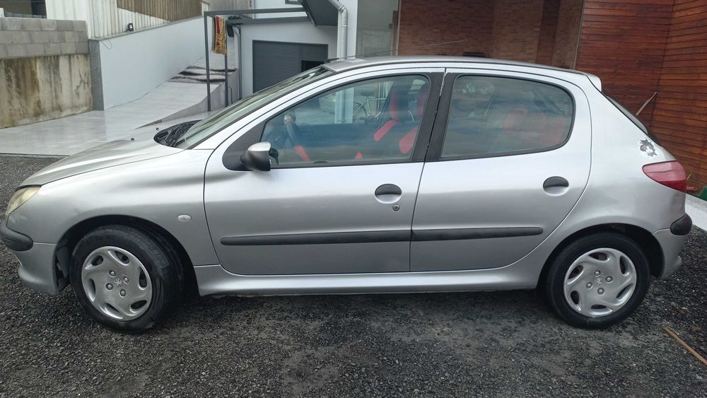 peugeot  206 carro