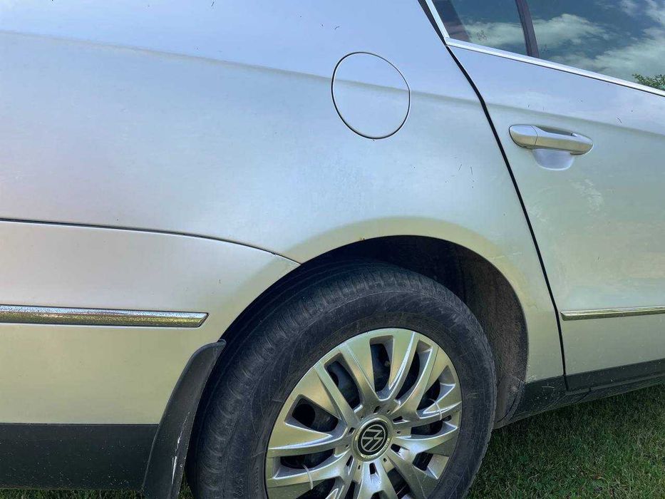 Volkswagen Passat 2007 B6  •  2.0FSI MT (150 к.с.)  Бензин, 1.98 л 110 кВт