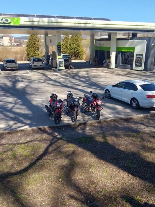 Форутна 200  з документами