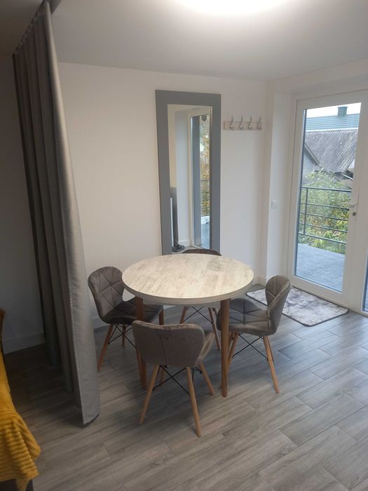 Здається житло подобово. Корець.