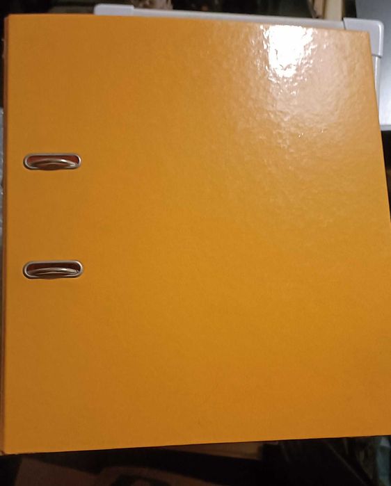 Dossier A4 usado e em muito bom estado