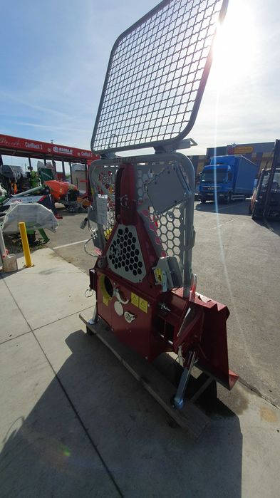 Wyciągarka Leśna Tajfun 5,5 T - EGV 55AHK - Pilot - Krpan Uniforest