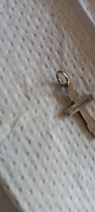 Серебряные изделия- кольца, браслет на часы, и бижутерия .