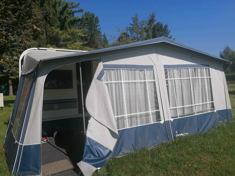 Sprzedam przyczepę campingowa Hobby 540 rocznik 2003 wraz z przedsionkiem.