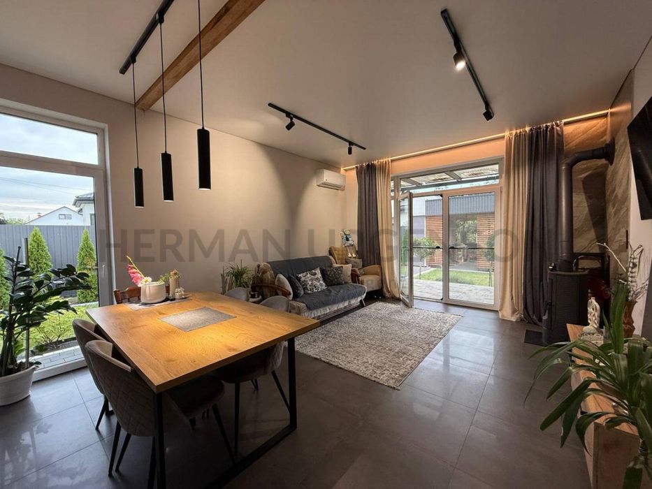 Продаж будинку 127 м.кв / 6 соток / Розівка