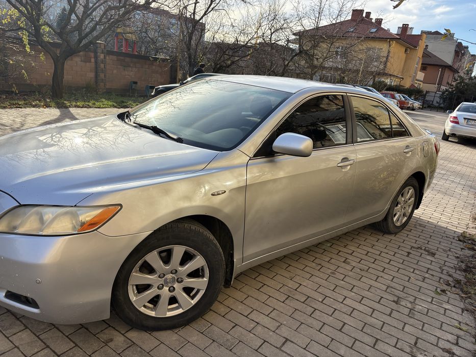 Тойота камрі 2007 року