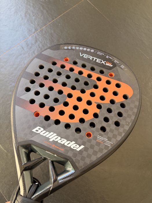 Raquete Padel Bullpadel Vertex 04 Hybrid 2025