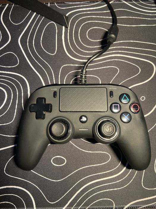 Comando Nacon com joystick drift