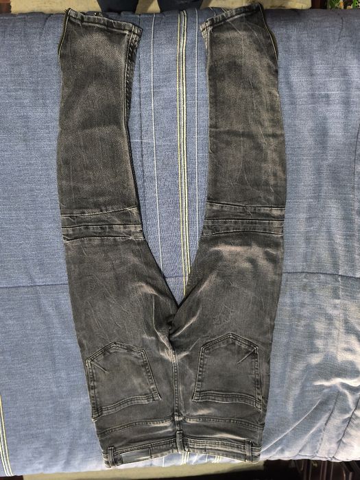 Calças semi usadas