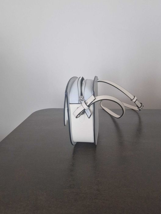 Calvin Klein
Torebka Saddle Bag Wiflap Jq Strap K60K608054 Szary