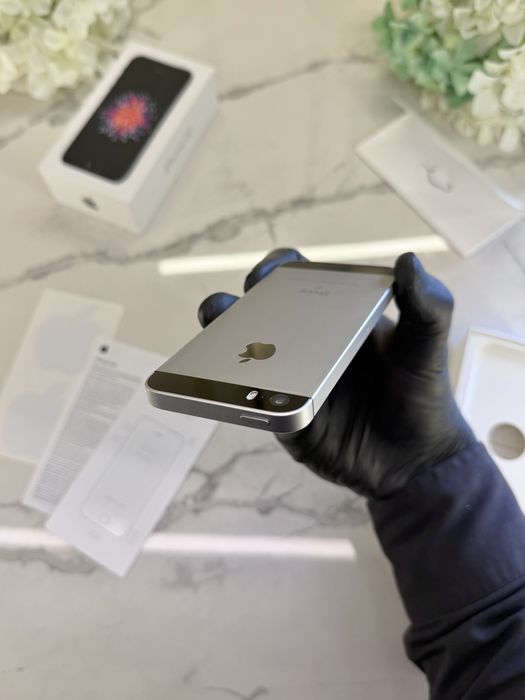 Стан Нового!! iPhone SE-1 100%АКБ 32GB Neverlock (Магазин Гарантія)