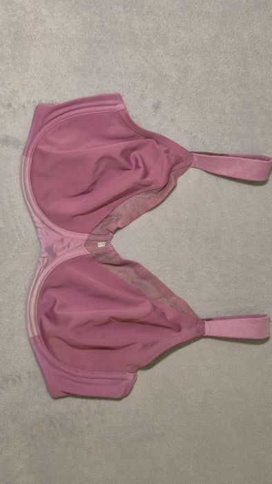 Biustonosz TRIUMPH r. 70 H