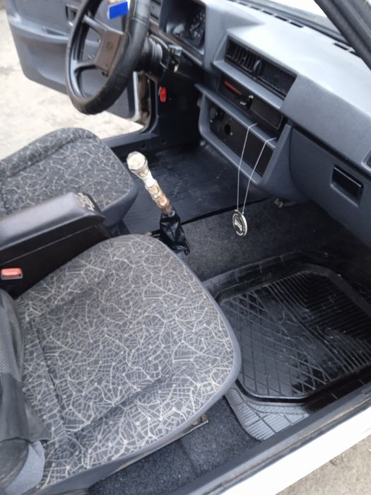 Продам маленького джипа