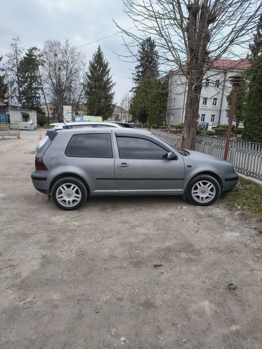 Продам гольф 4 1.6 автомат