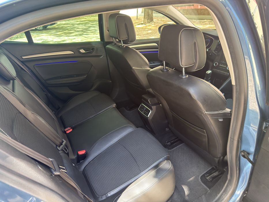 Renault Megane IV 1.6 Bose Edition