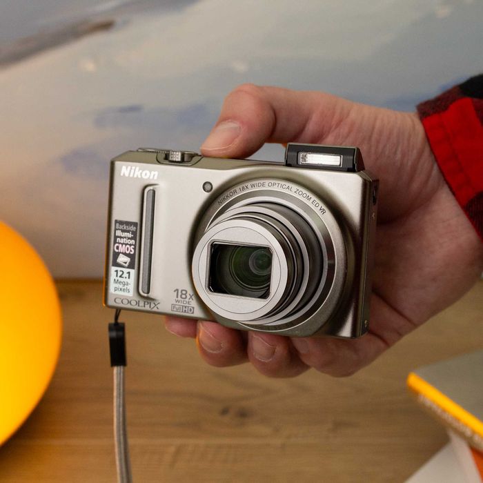nikon coolpix s9100 - купити цифрові фотокамери - Ціна на OLX.ua