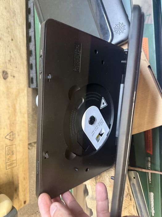 Leitor Multimedia Auto com 2 ecras igual a novo