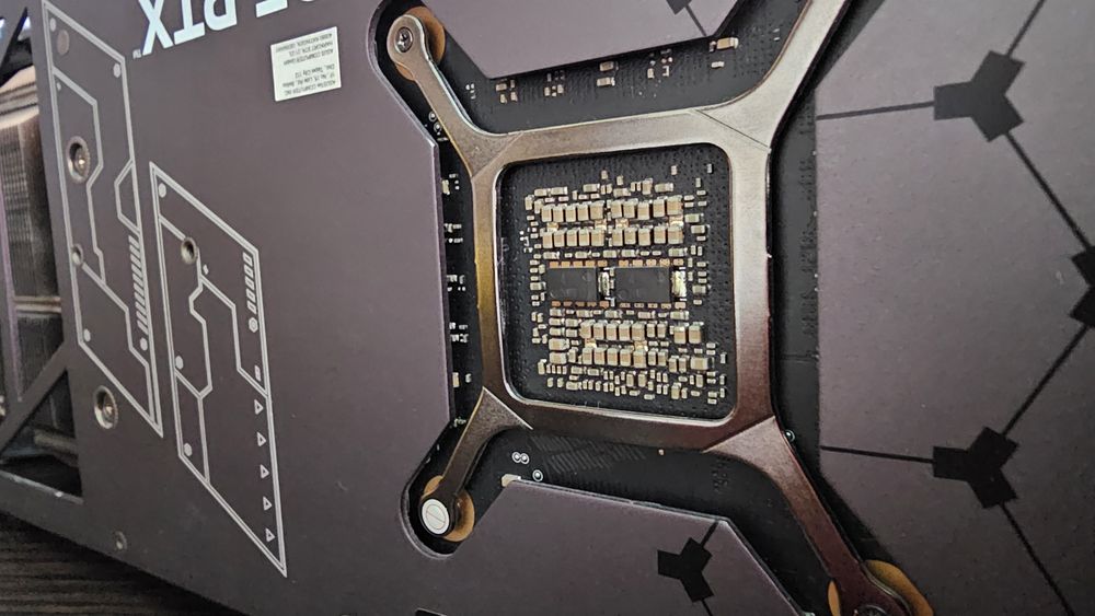 Asus RTX 4080 TUF 16 gb