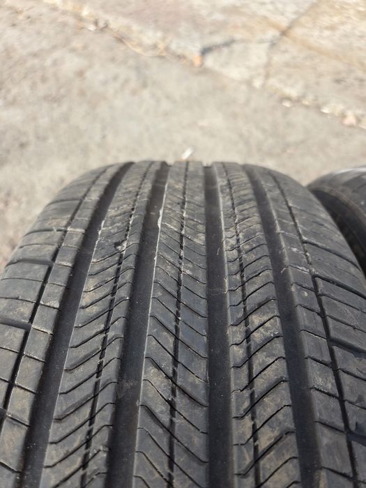 235 45 R18 98W Michelin Primacy All Season Tesla  acoustic