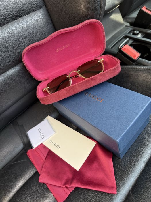 Сонцезахисні окуляри Gucci
