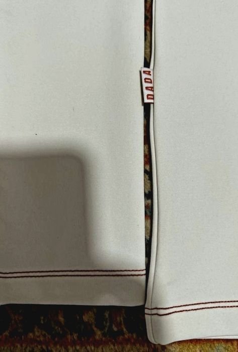 Dada Sport Paris T-shirt. €5564586497884802122