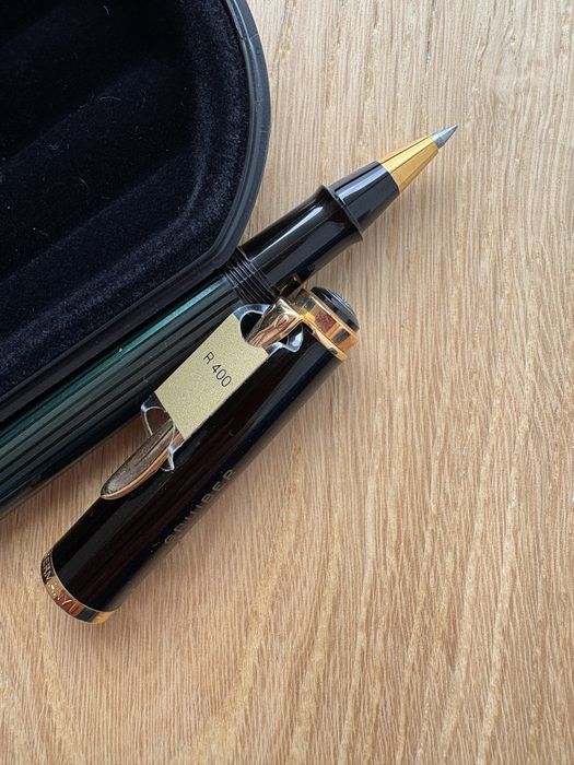 Caneta e esferografica 150 anos Pelikan