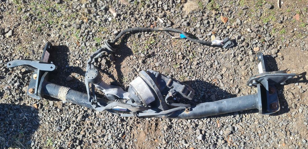 Mercedes C W205 hak holowniczy OE Bosal wiązka