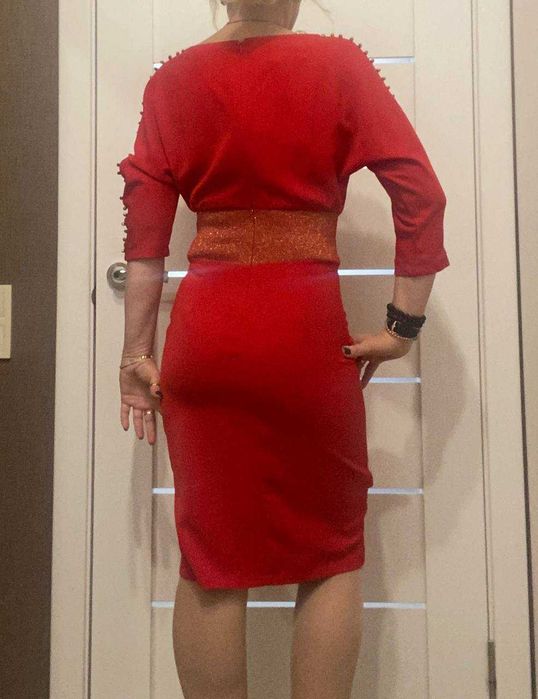 Сукня червона святкова від бренду Phardi розмір S