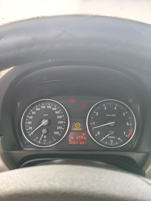 BMW e90 316i  bom estado