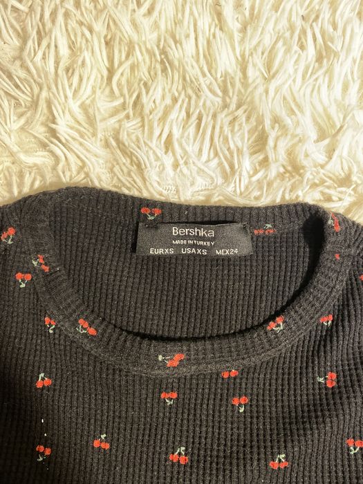 Кроп-топ Bershka
