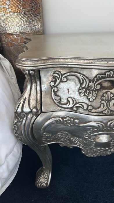 Mesa de cabeceira