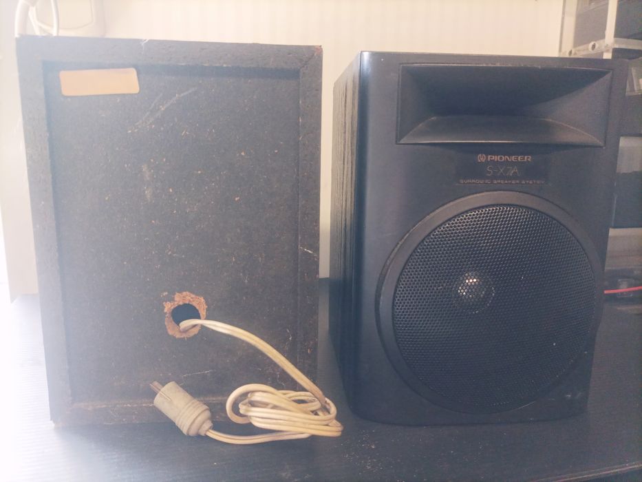 Colunas vintage Pioneer S-X7A