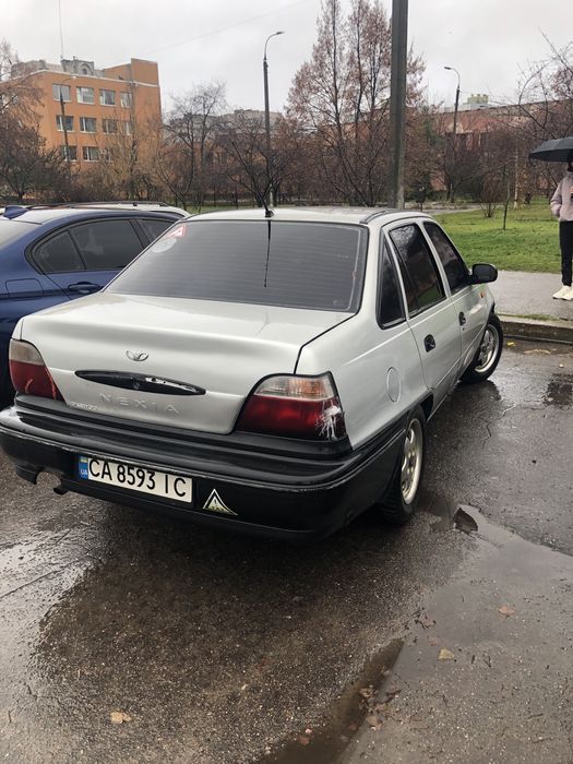 Продам Део Нексию газ/бензин