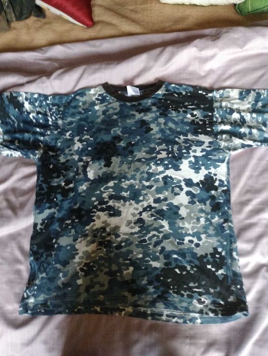 Футболка під камуфляж