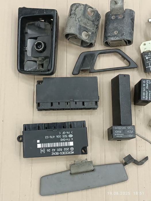 Осталось от Mercedes Benz W - 124