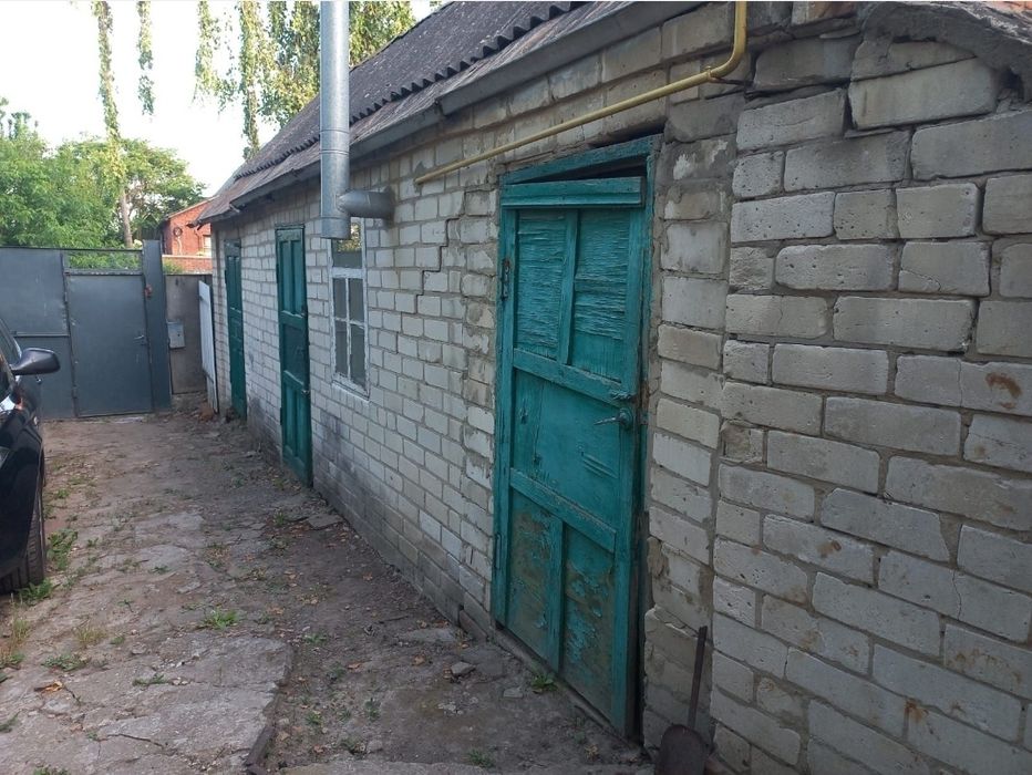 Власник. Без додатковий витрат. Будинок, дача, поблизу міста, в центрі