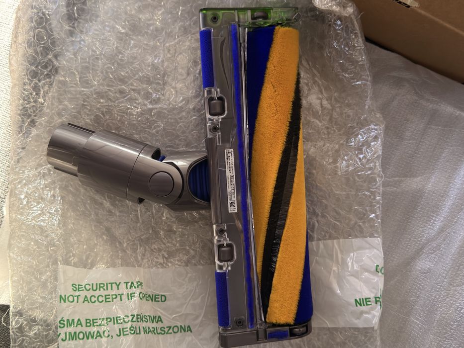 Dyson v12 Detect Slim Fluffy