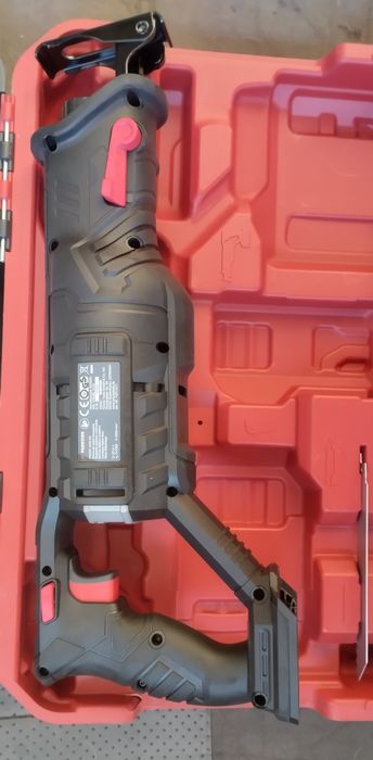 Serra Sabre / Serrote Parkside Performance 20V nova