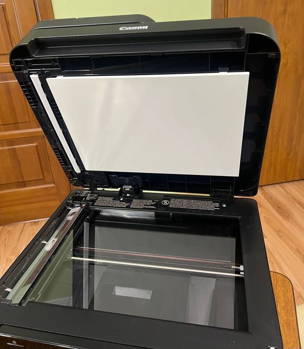 Багатофункціональний принтер Canon i-SENSYS MF237w