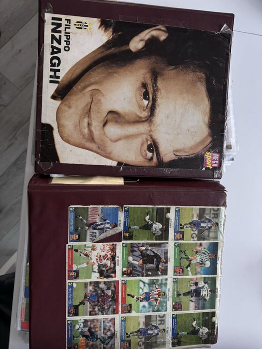 Plakaty/wycinki z lat 90tych