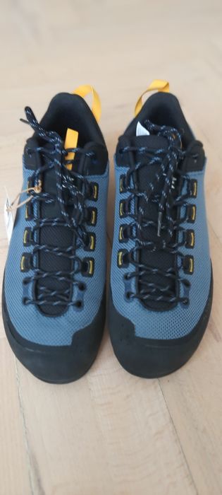 Buty podejsciowe Simond Edge rozm. 42. Podejscuówki. Nowe