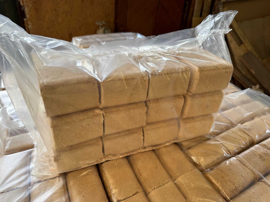 Brykiet drzewny bezpośrednio od Producenta