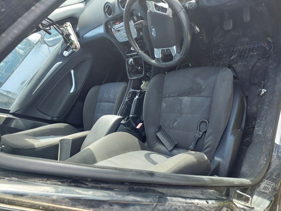 Ford mondeo  titanium todas as peças