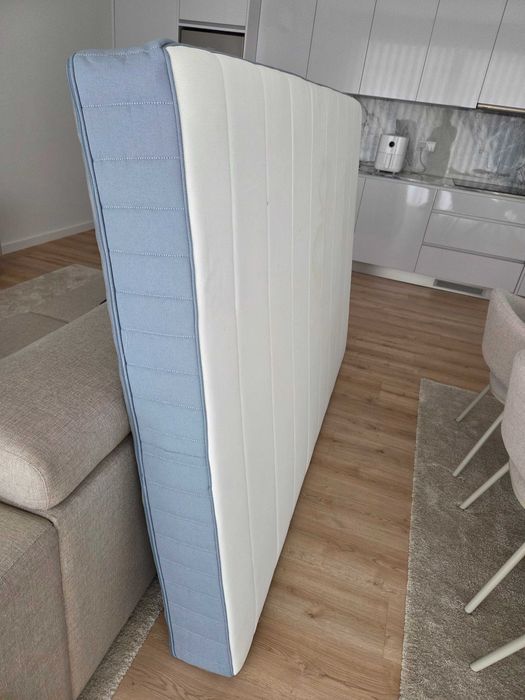 Colchão IKEA Vesteroy 140x200