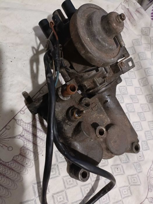 Трамблер Т4Т67771 Fe6e Mazda 626 GC 1.6 2.0 gd комутатор з трамблером