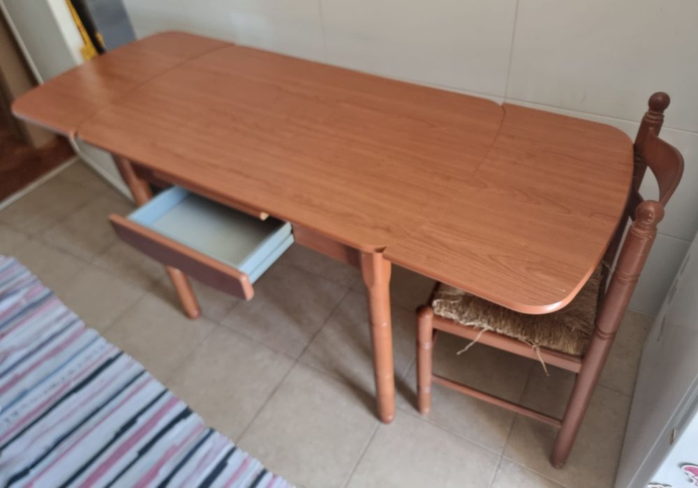 Mesa de Cozinha Extensível