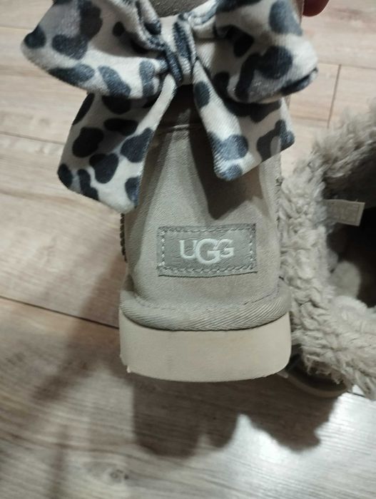 UGG Mini Bailey Bow Velvet Leopard size 38