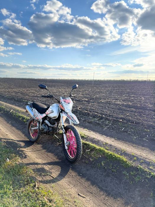 Geon X-Road 250 enduro