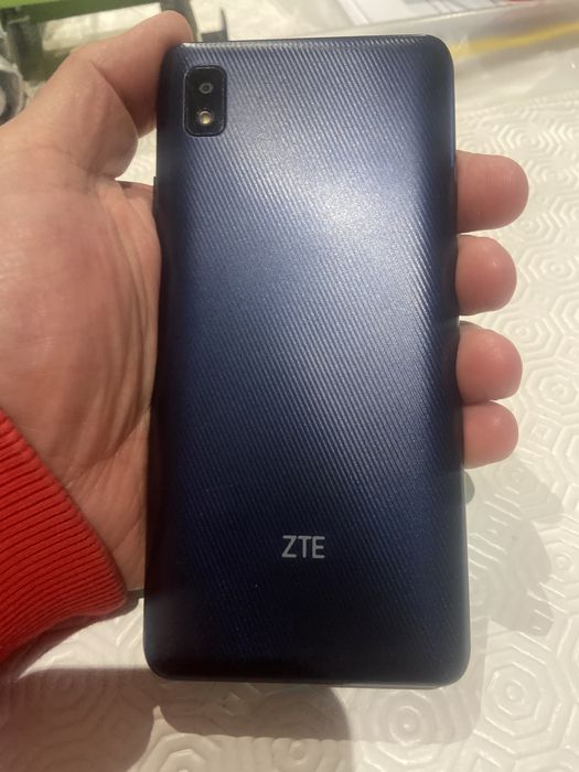 VENDO TELEMOVEL ZTE BLADE L210