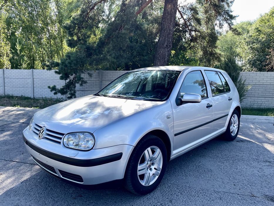 Продам Golf 4 1.6